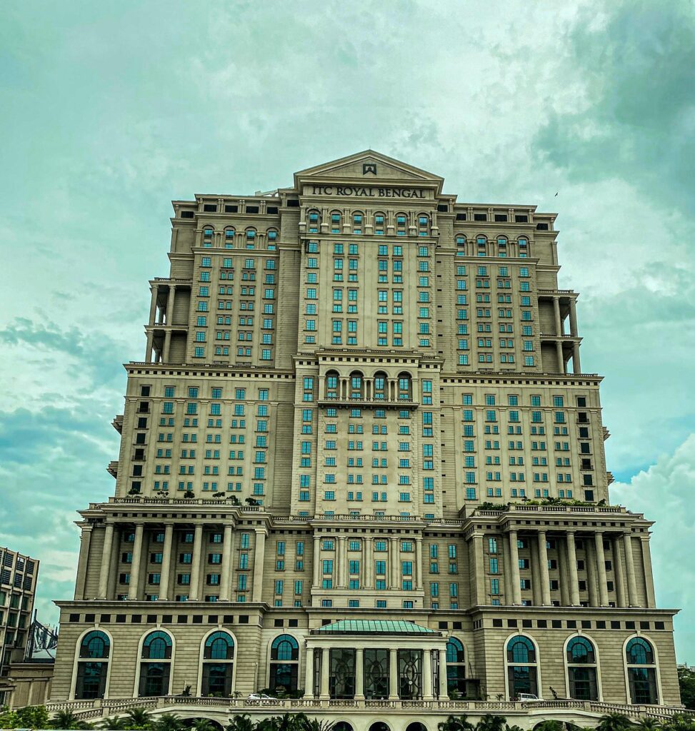 クレカの高還元率を活かした高級ホテルの優待は？