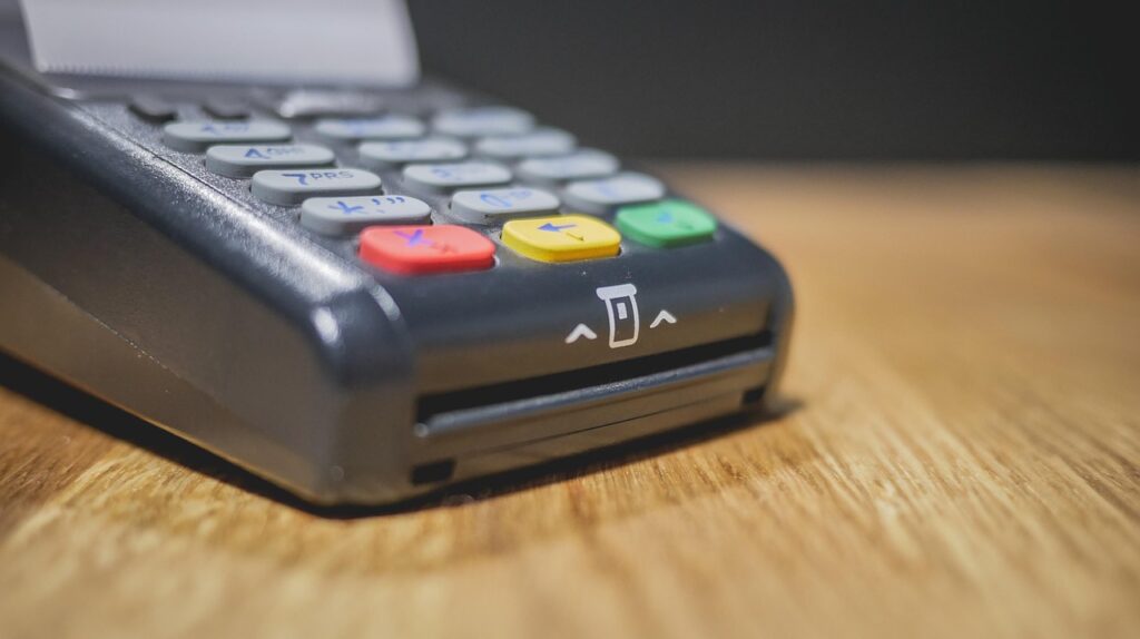 高還元クレジットカードで大学学費支払いをお得にする方法は？